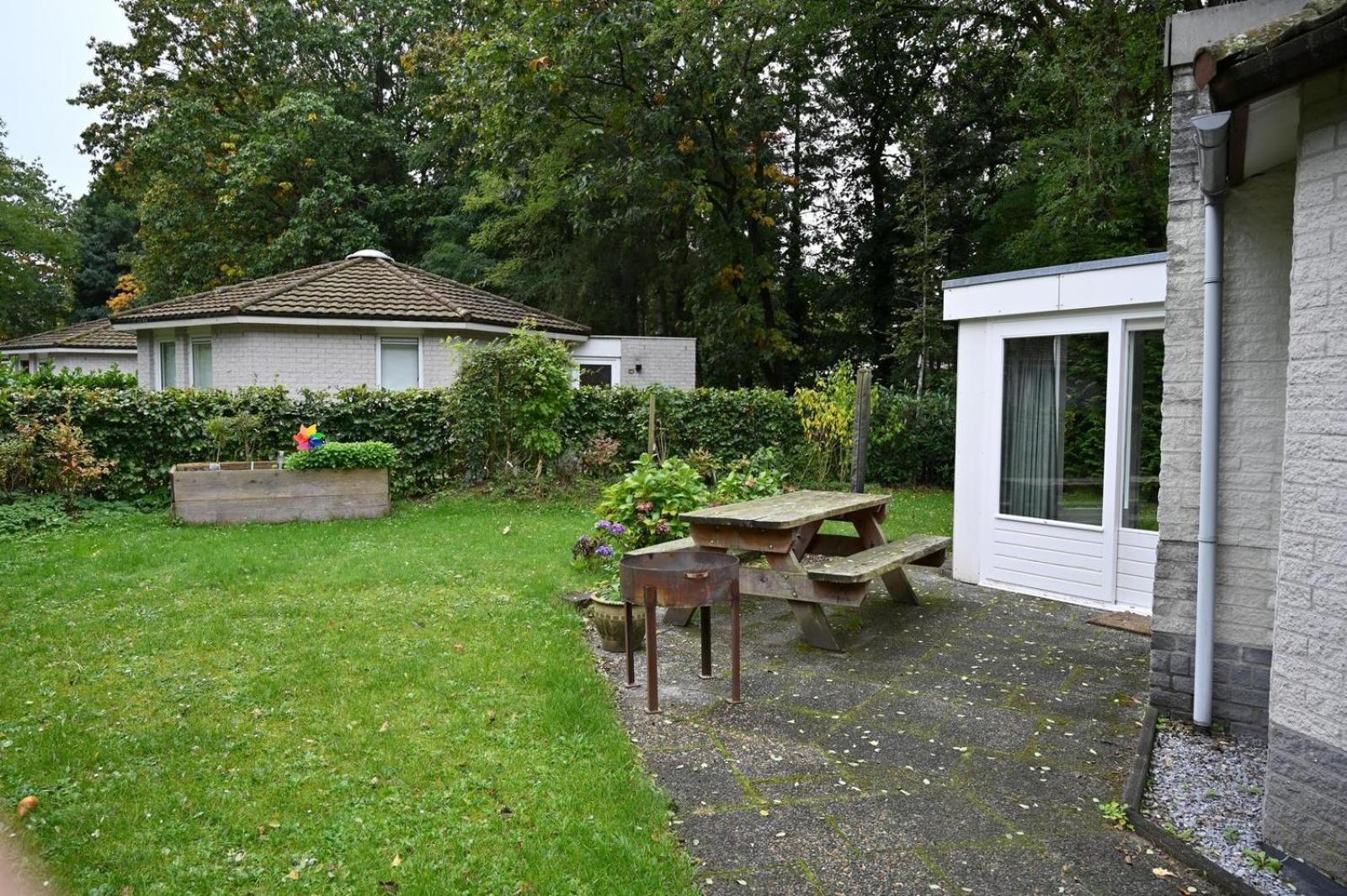 Bungalowpark Het Verscholen Dorp ฮาร์เดอร์วิก ภายนอก รูปภาพ